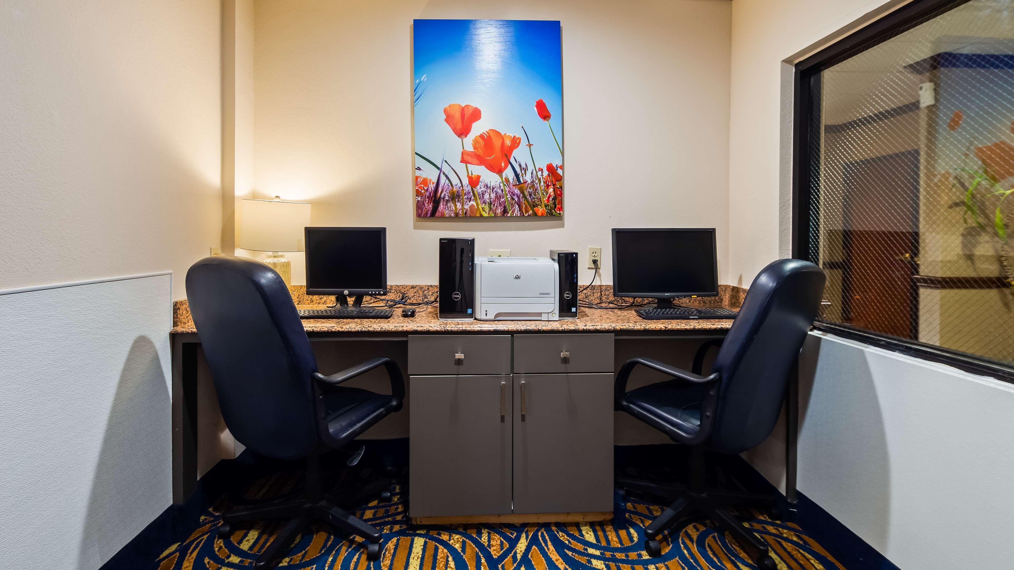 Best Western Plus Mckinney Inn And Suites Exterior photo