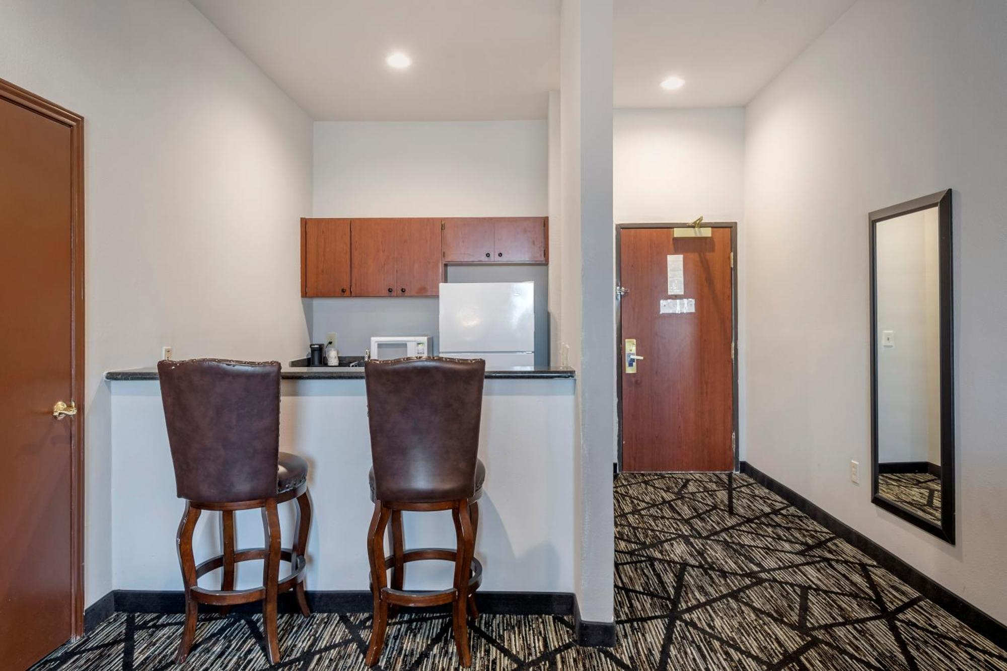 Best Western Plus Mckinney Inn And Suites Exterior photo