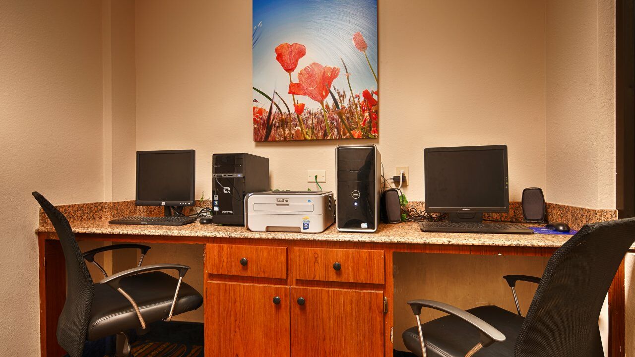 Best Western Plus Mckinney Inn And Suites Exterior photo